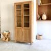 Lemari Pajangan Kayu Jati Minimalis dengan Pintu Kaca – Elegan & Multifungsi
